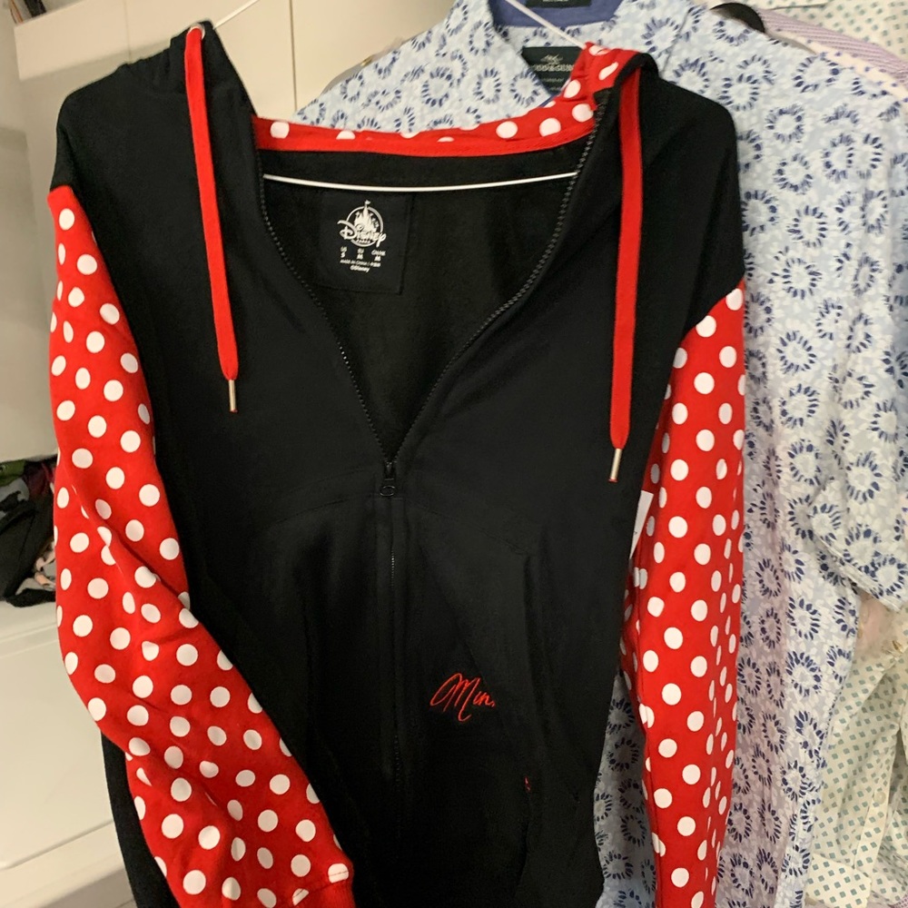Official Disney Merchandise! Zip up, hooded Minnie Mouse sweatshirt jacket.